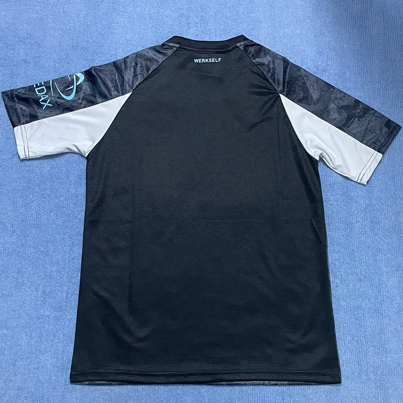 B04 5