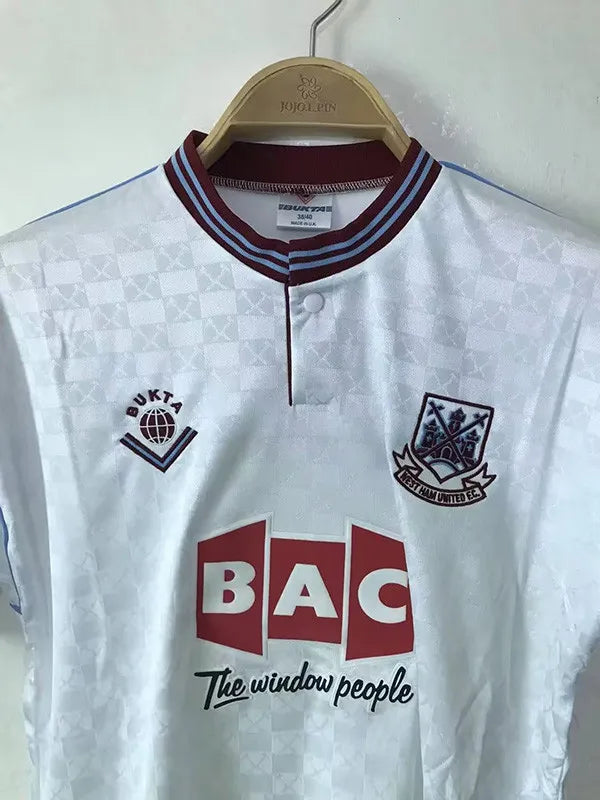 WHU 5