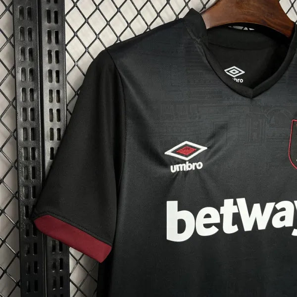 WHU 2
